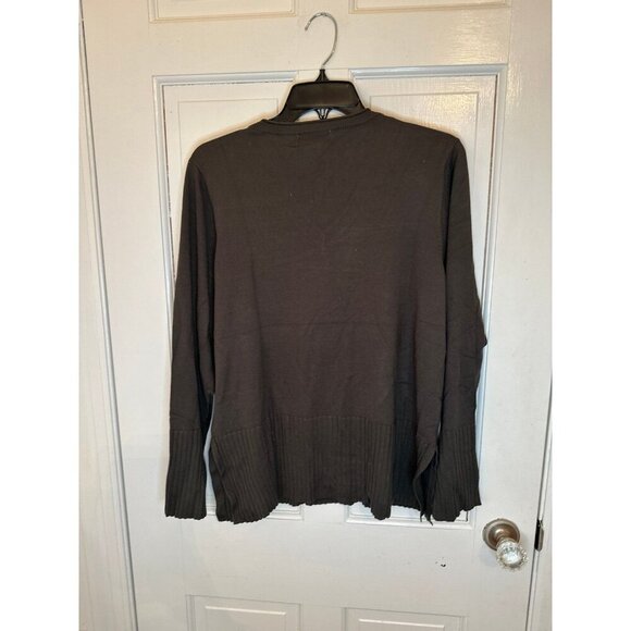 Melissa Paige Grey Vneck Sweater size L NWT - Picture 3 of 3